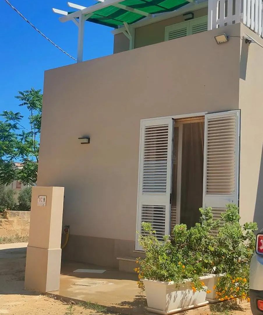 La Casetta Della Pigna Verde Marsala Casa vacanze