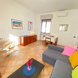 https://delicata-a.it-lombardy.com